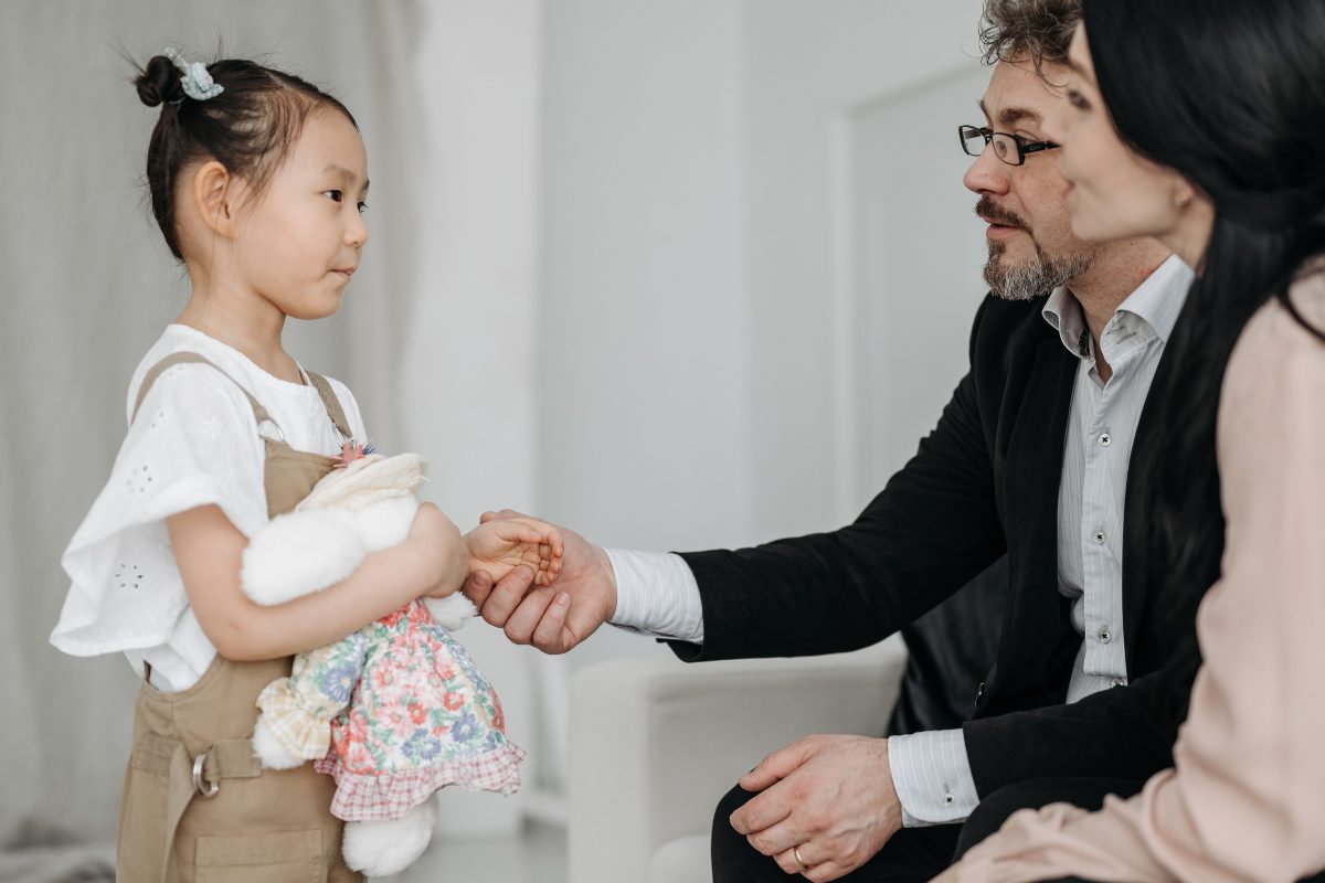 How to support a child after parents divorce | The Peaceful Mind Counseling Center